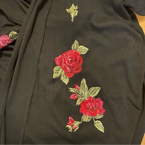 Beautiful INC Embroidered Long Lightweight Cardigan, Size Medium - Picture 4 of 9